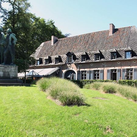 Hotel The Lodge Heverlee เลอเวน ภายนอก รูปภาพ