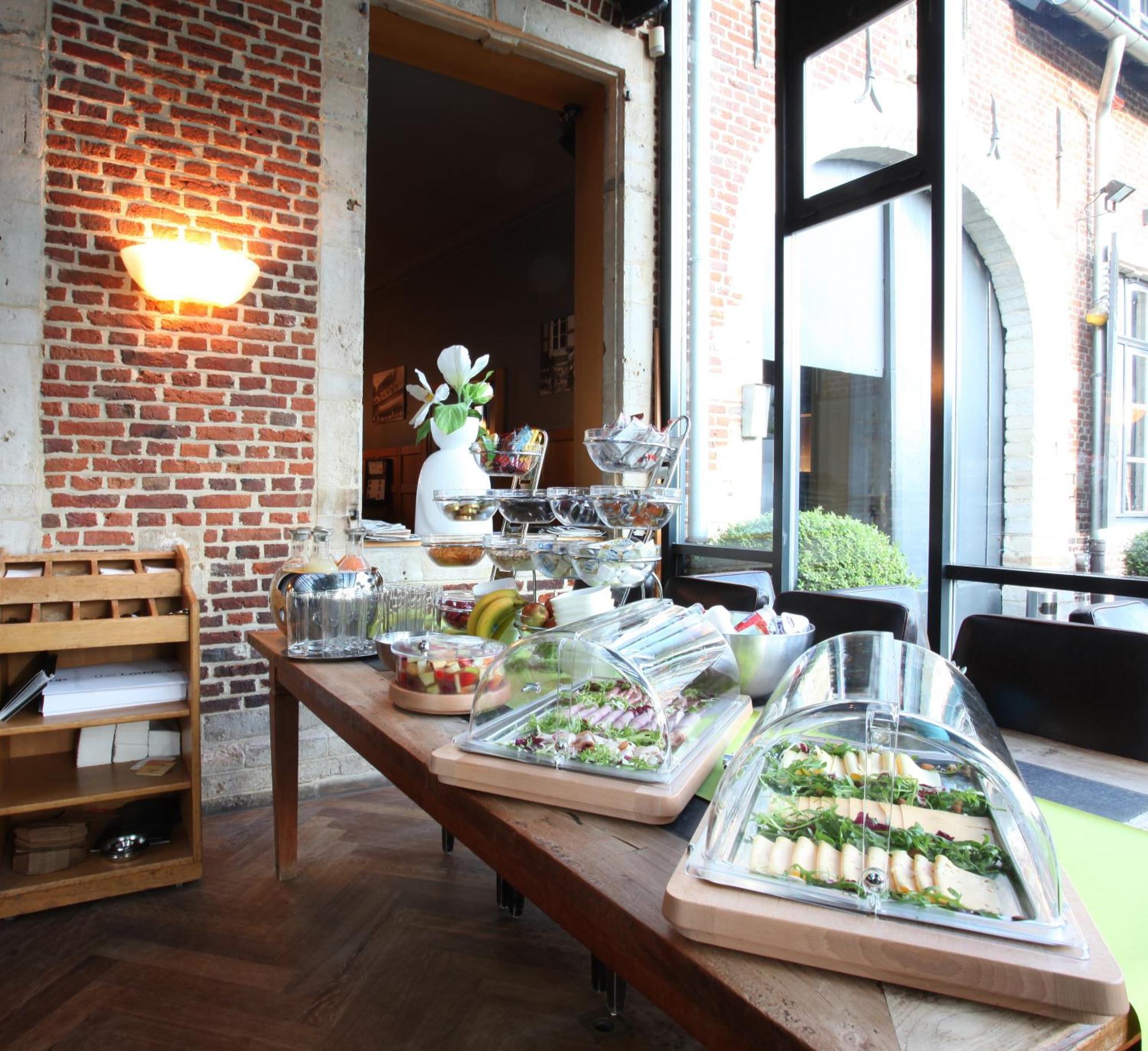 Hotel The Lodge Heverlee เลอเวน ภายนอก รูปภาพ
