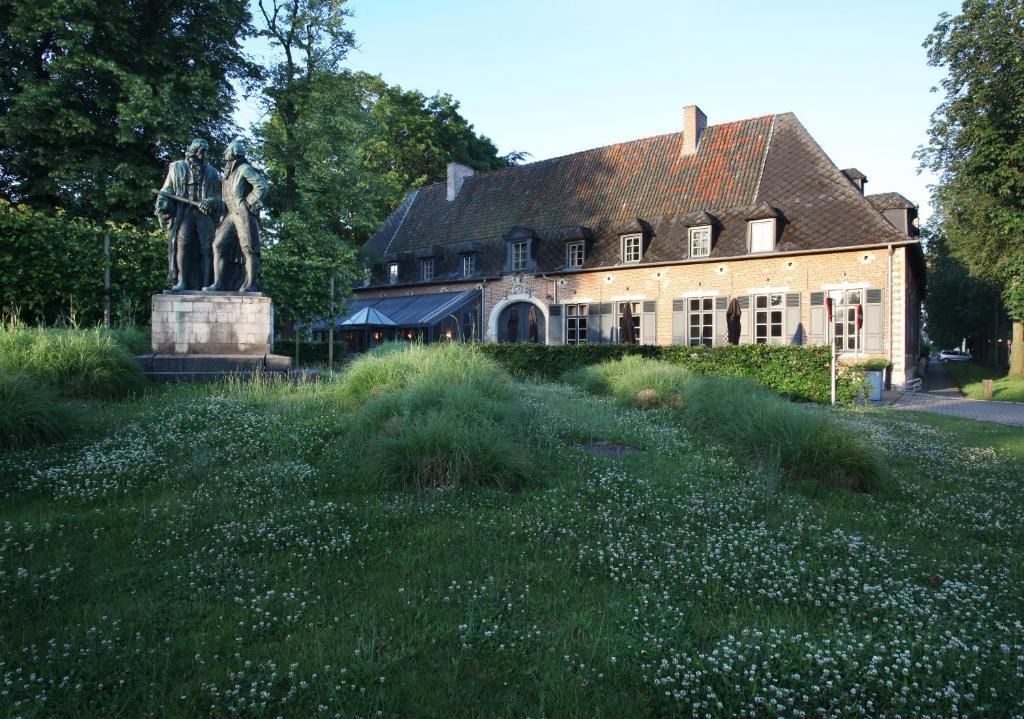 Hotel The Lodge Heverlee เลอเวน ภายนอก รูปภาพ