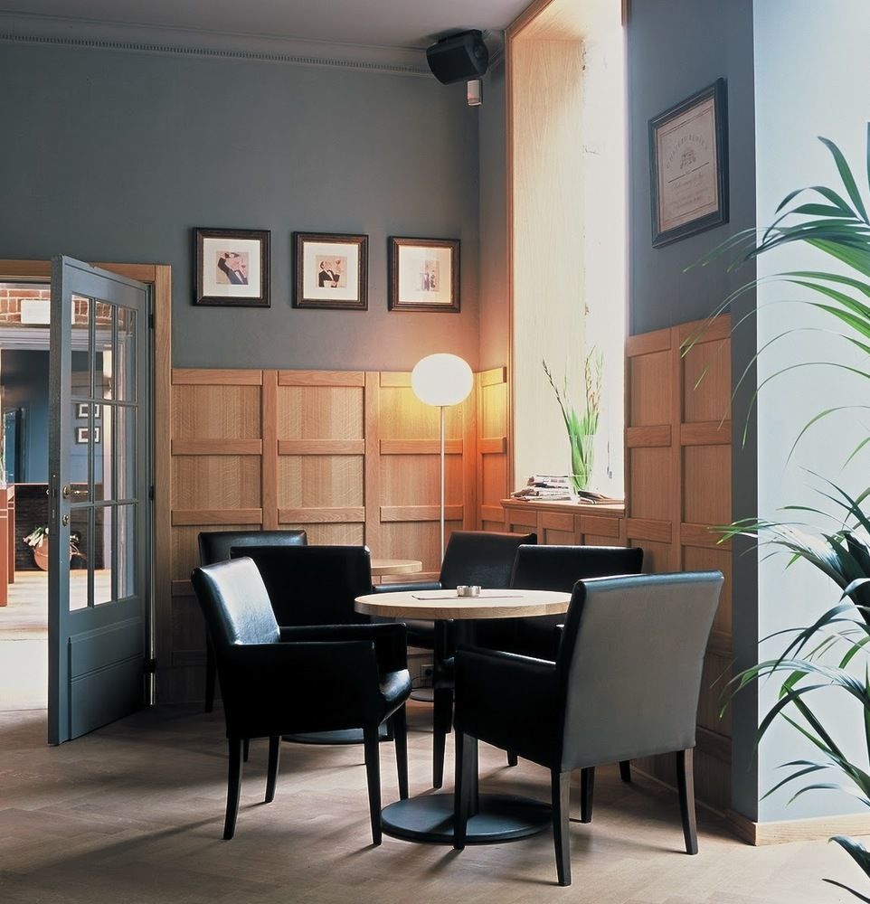Hotel The Lodge Heverlee เลอเวน ภายนอก รูปภาพ